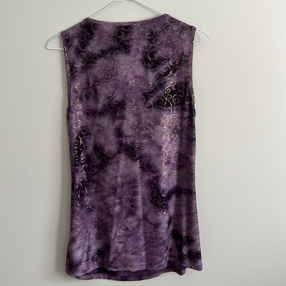 Sleeveless dressy top by DressBarn. Size M. Gold & purple. - Picture 4 of 6